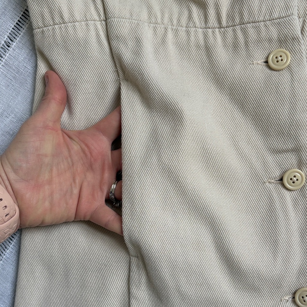 GAP Women's Lightweight Cream Utility Jacket - Picture 16 of 17